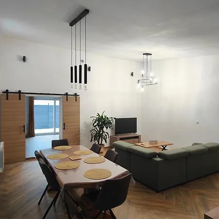 Maison Individuelle Apartment *